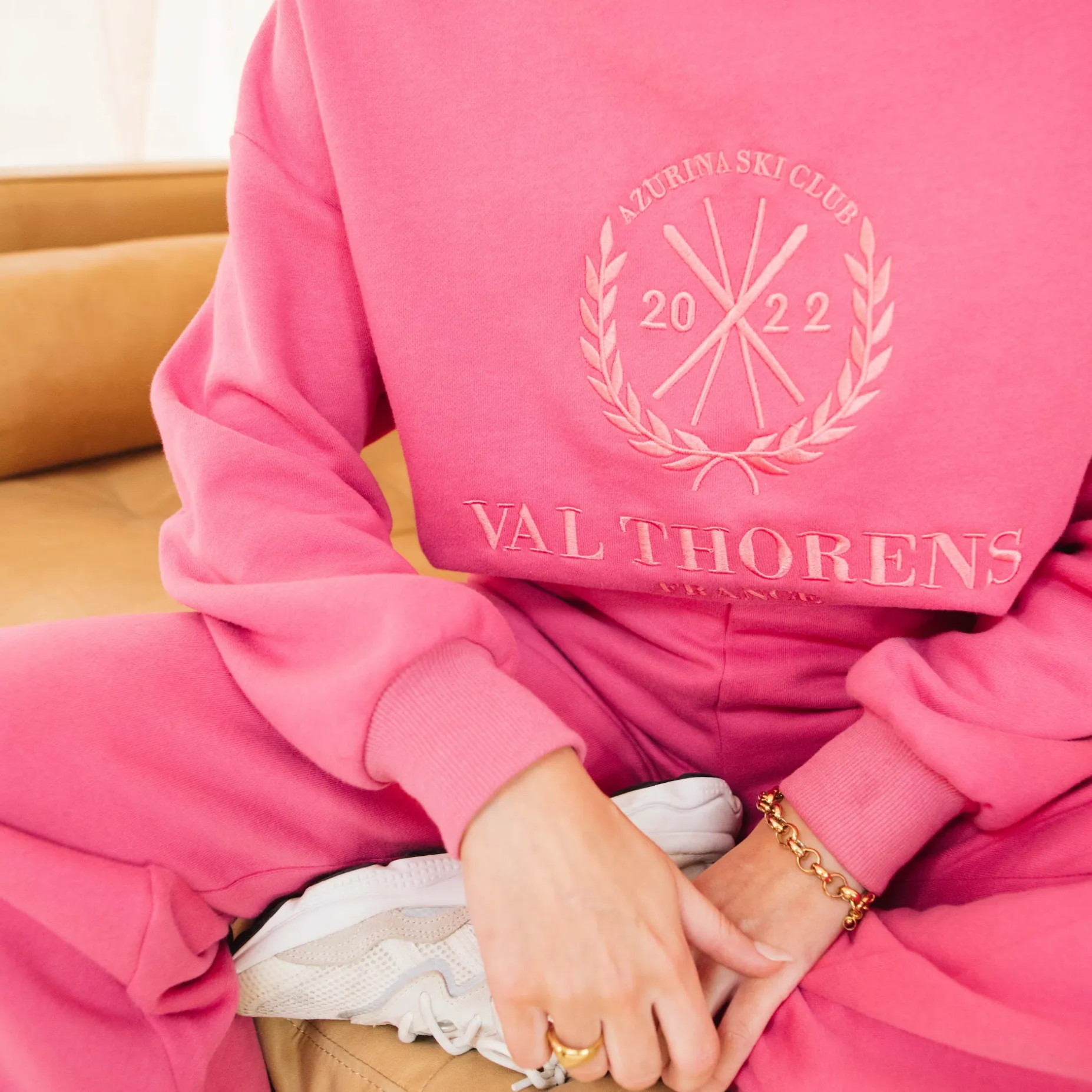 Azurina Ski 'Val Thorens' Sweatshirt in Raspberry