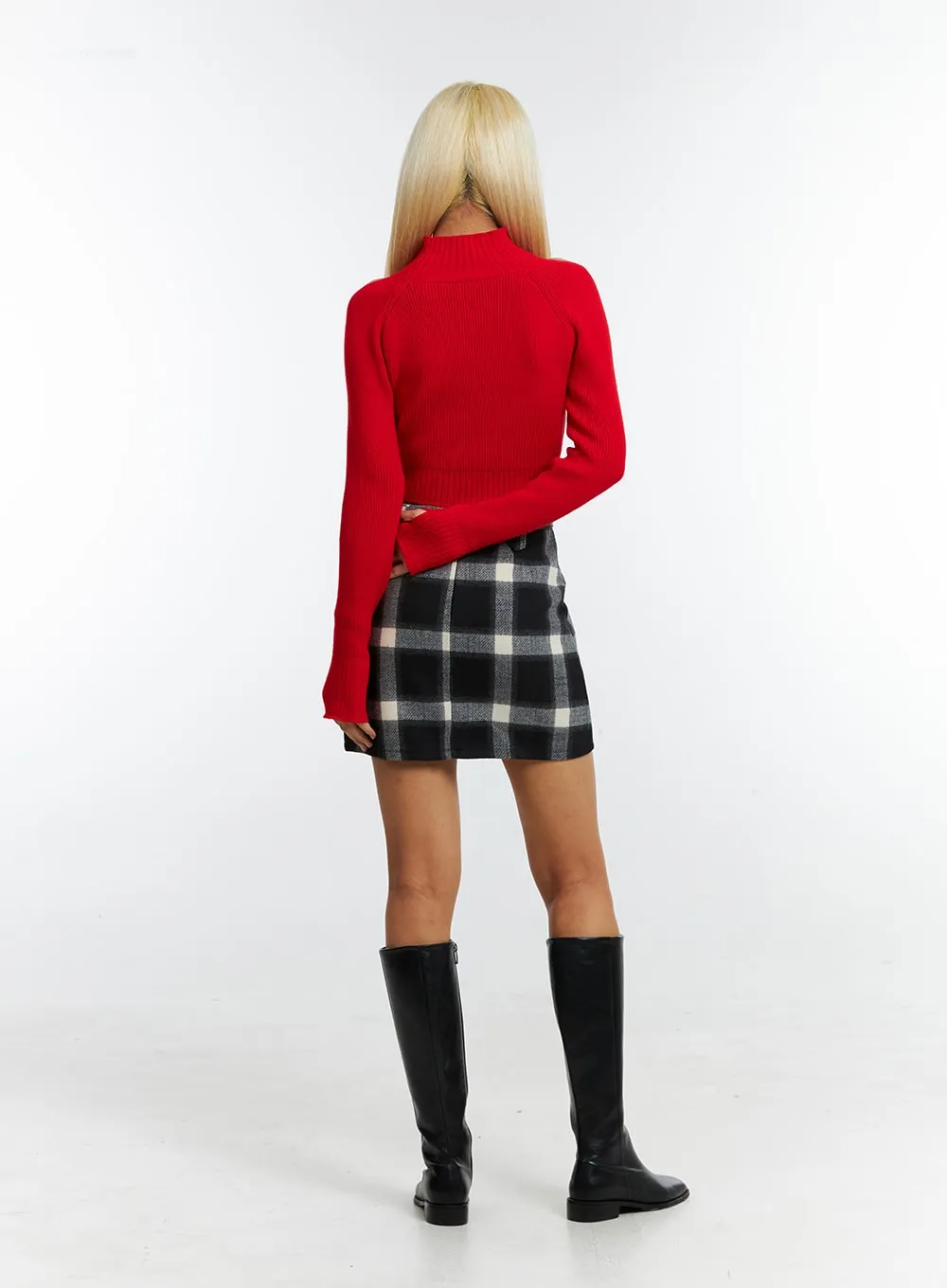 Buckle Plaid Mini Skirt IN322