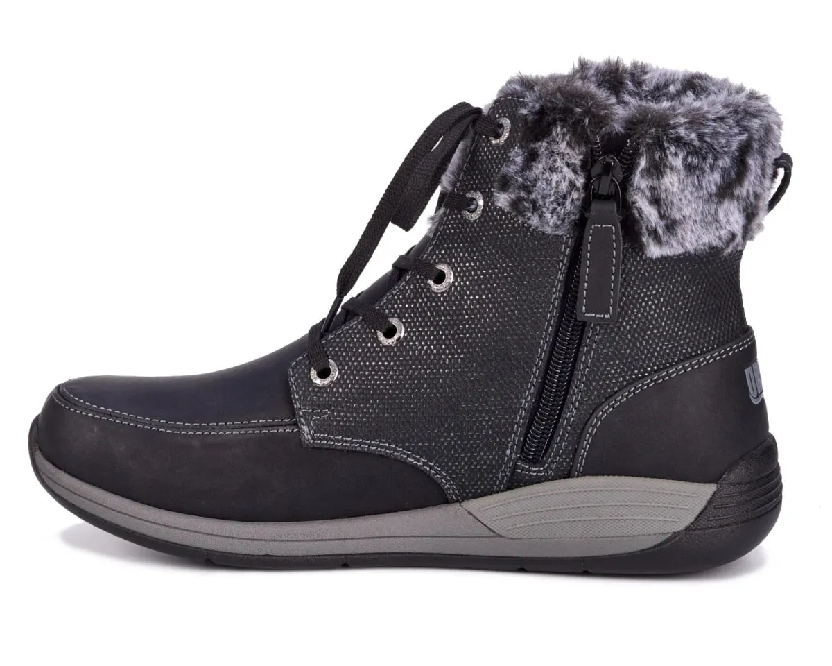 Drew Tracker Women's Ankle Boots In Black Combo