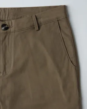 Elevate Everyday Stretch Chinos - Light Olive