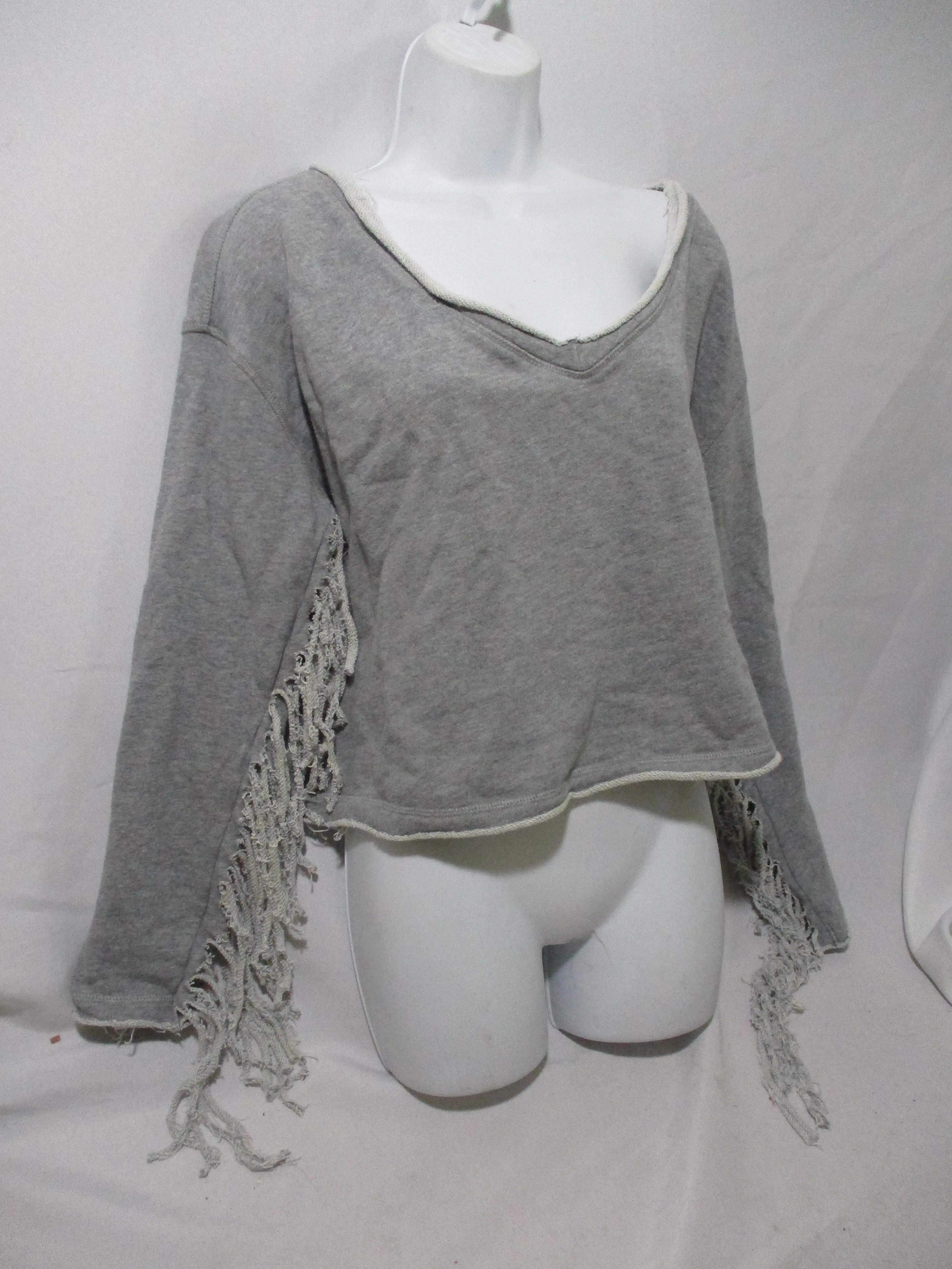 FREE PEOPLE Top DISTRESSED FRINGE Sweatshirt GRAY S