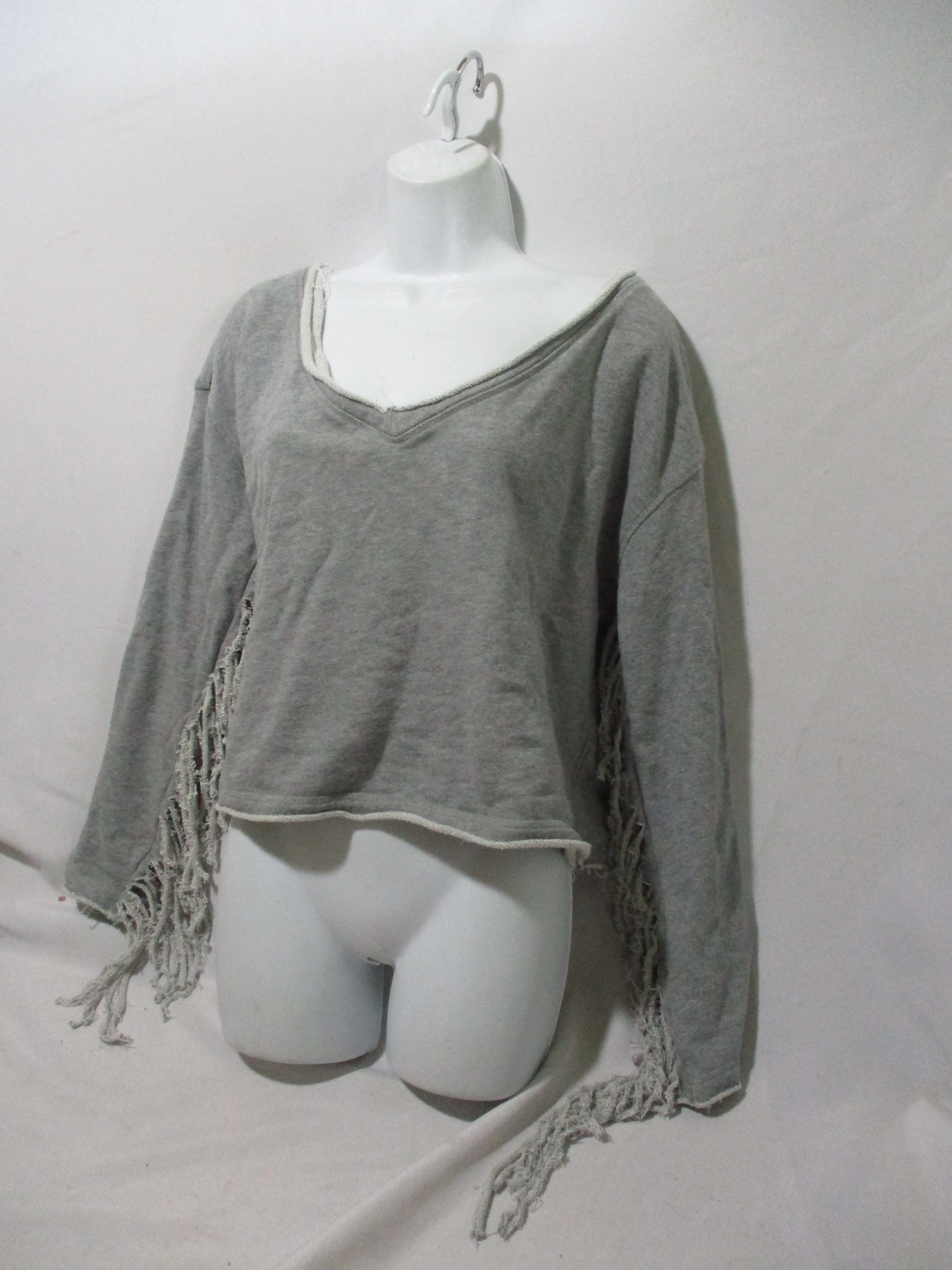 FREE PEOPLE Top DISTRESSED FRINGE Sweatshirt GRAY S