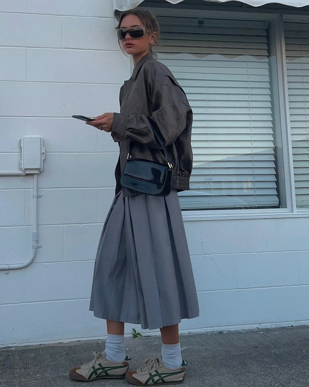 Girlary A-Line Pleated Split Midi Skirt Women Dress Mid-rise Schoolgirl Mid-length Skirt American Casual Hottie Outfit Streetwear