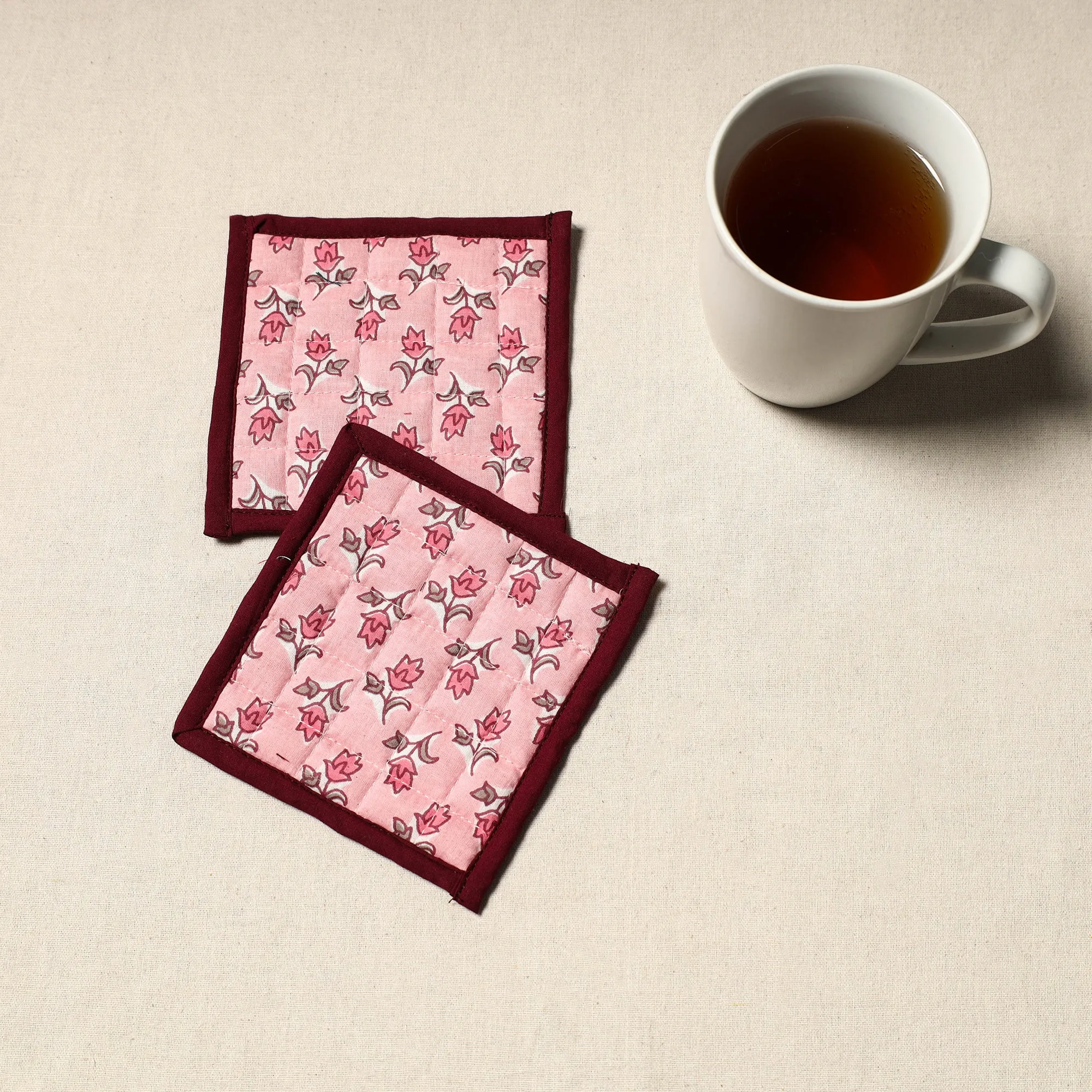 Handcrafted Sanganeri Floral Print Coaster (Set of 2) 03