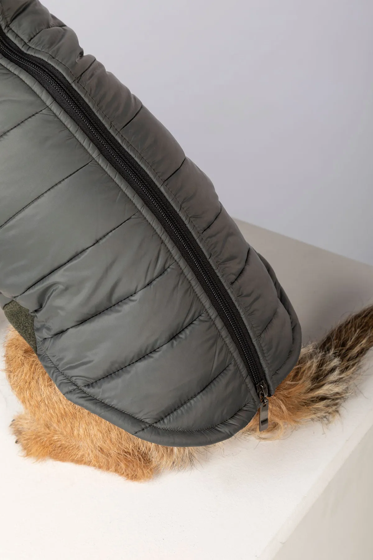 Hybrid Quilted Dog Jumper - Huggate