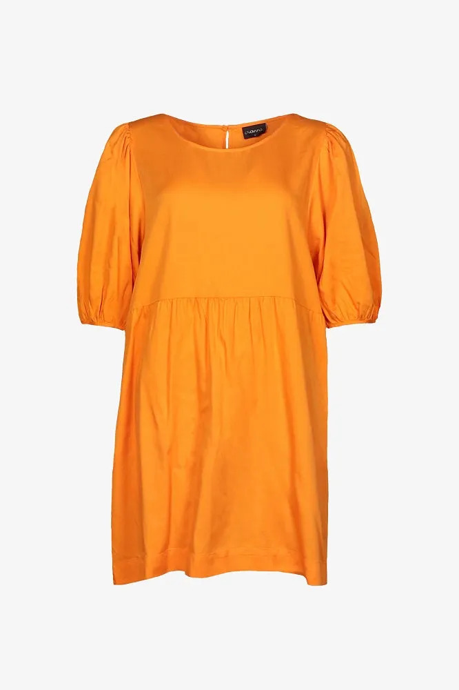 Myra Dress Apricot