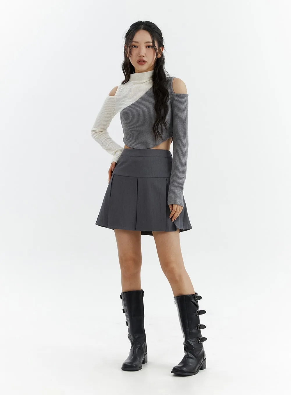 Solid Pleated Mini Skirt CJ425