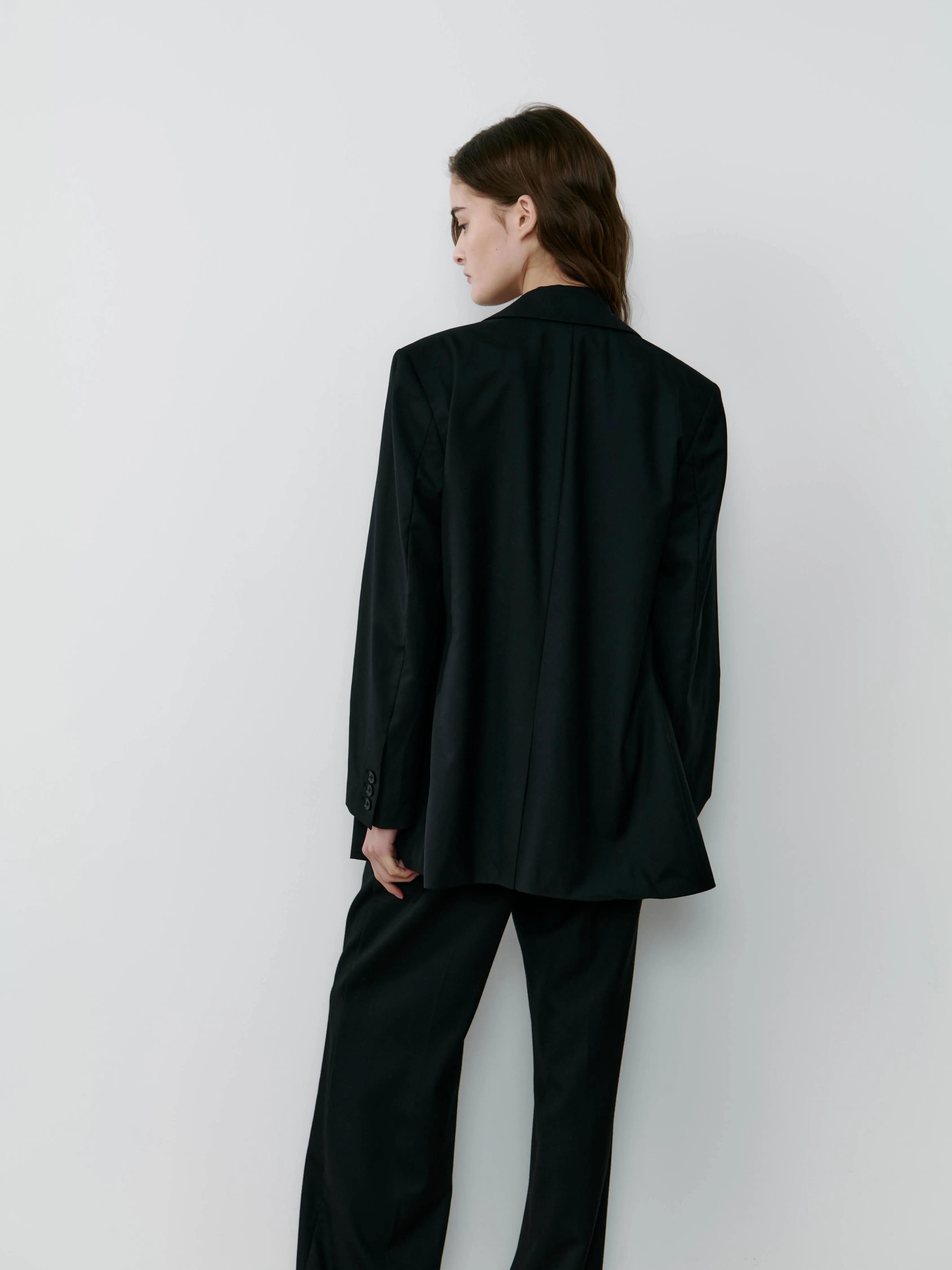 THE CLASSIC BLAZER - BLACK