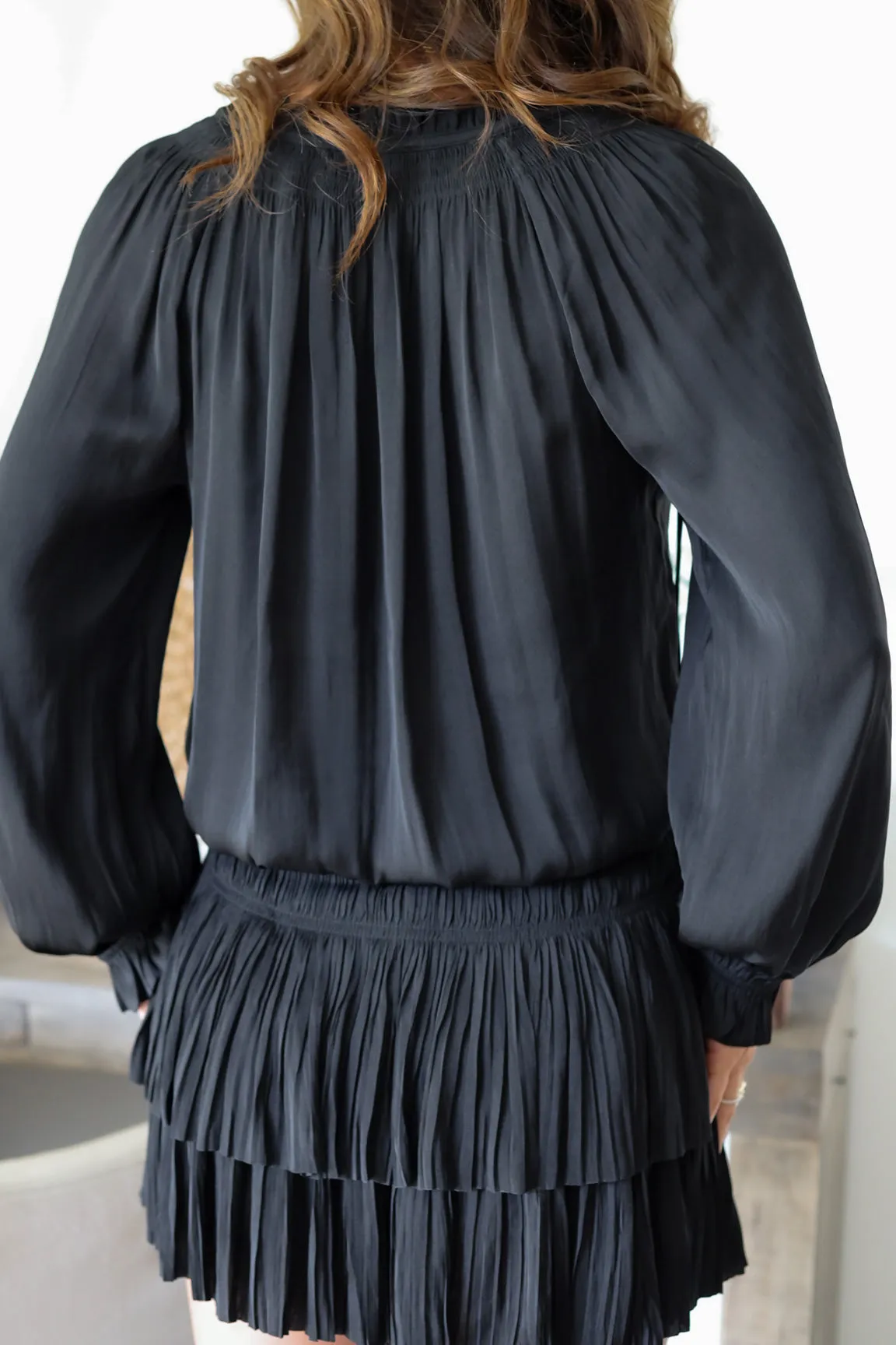 The Lucy Pleated Mini- Black