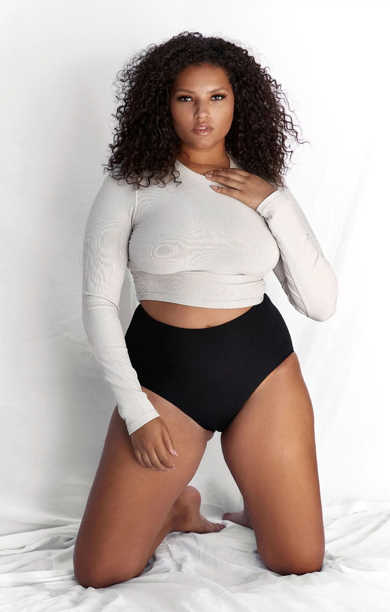 THE LUXE RIB L/S CROP - STONE